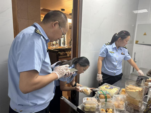 丹桂飘香迎双节，食安守护正当时——市场监督管理局餐饮管理特刊